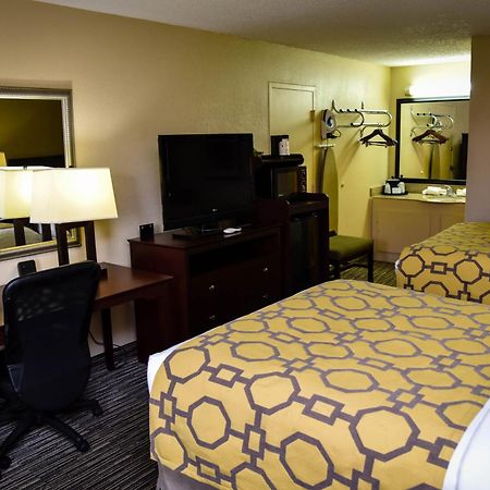 Baymont By Wyndham Columbus Ga Hotel Room photo